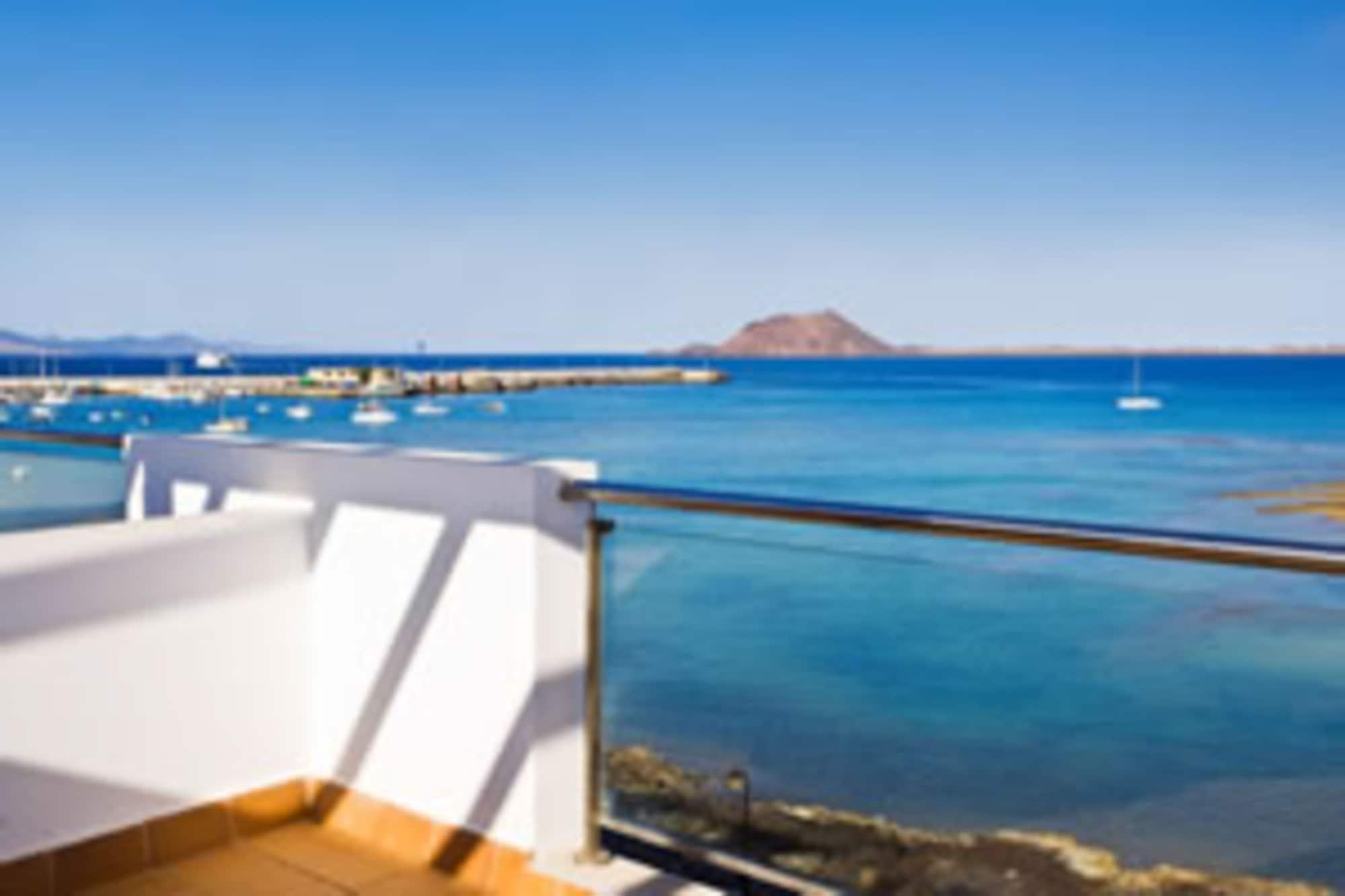 Hotel Livvo Corralejo Beach Экстерьер фото
