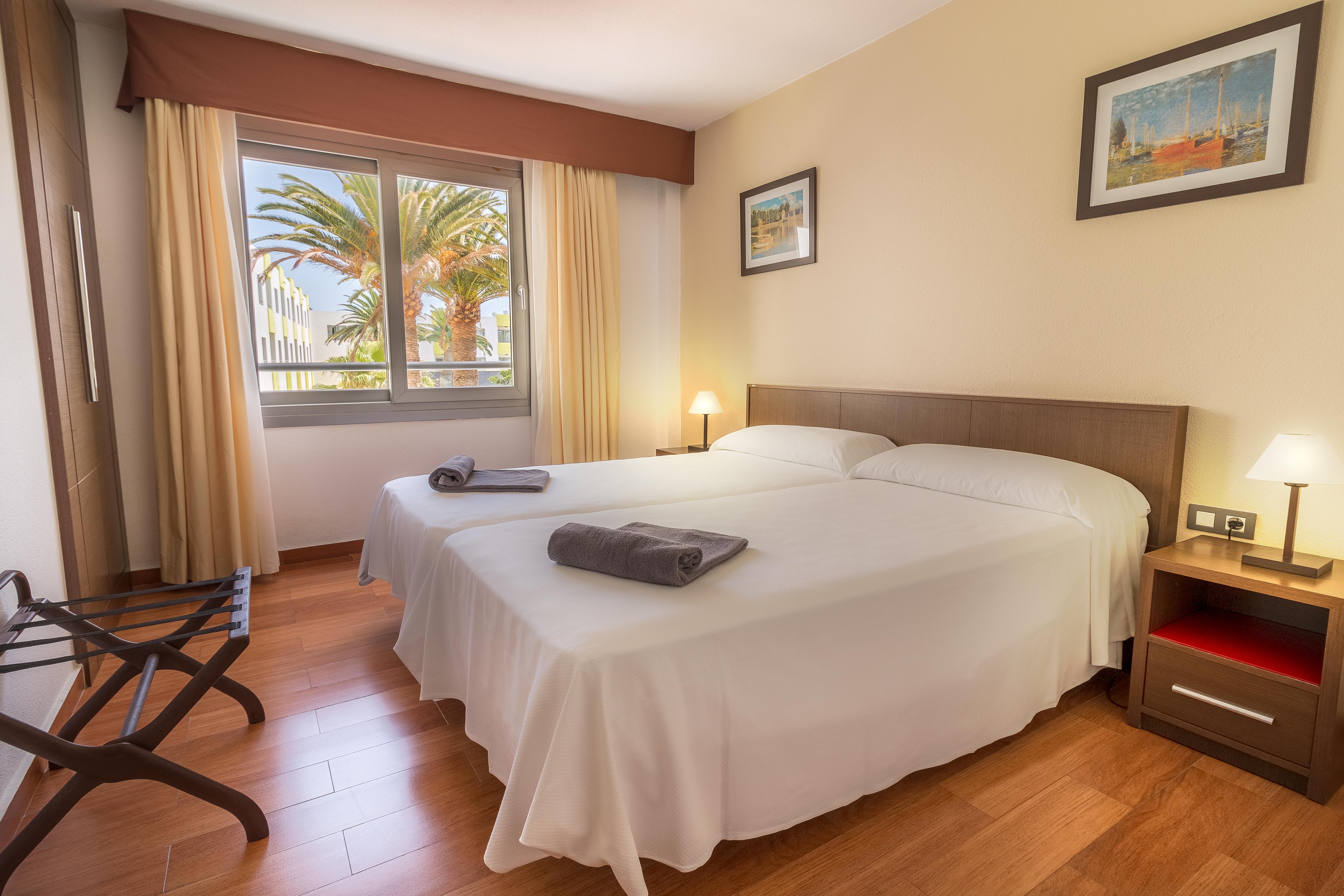 Hotel Livvo Corralejo Beach Экстерьер фото
