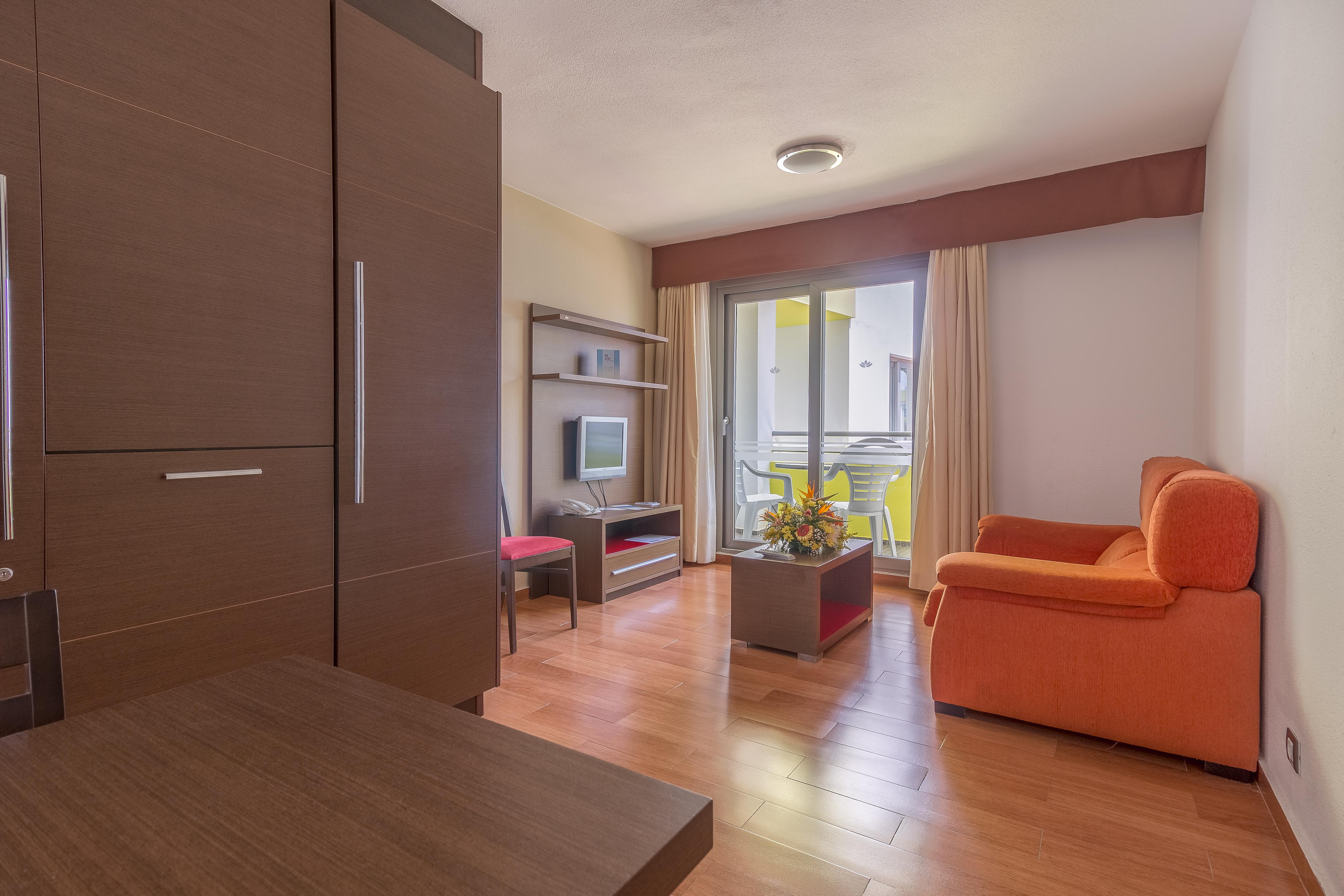 Hotel Livvo Corralejo Beach Экстерьер фото
