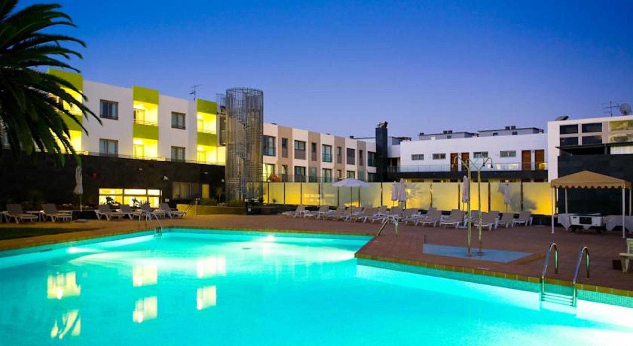 Hotel Livvo Corralejo Beach Экстерьер фото