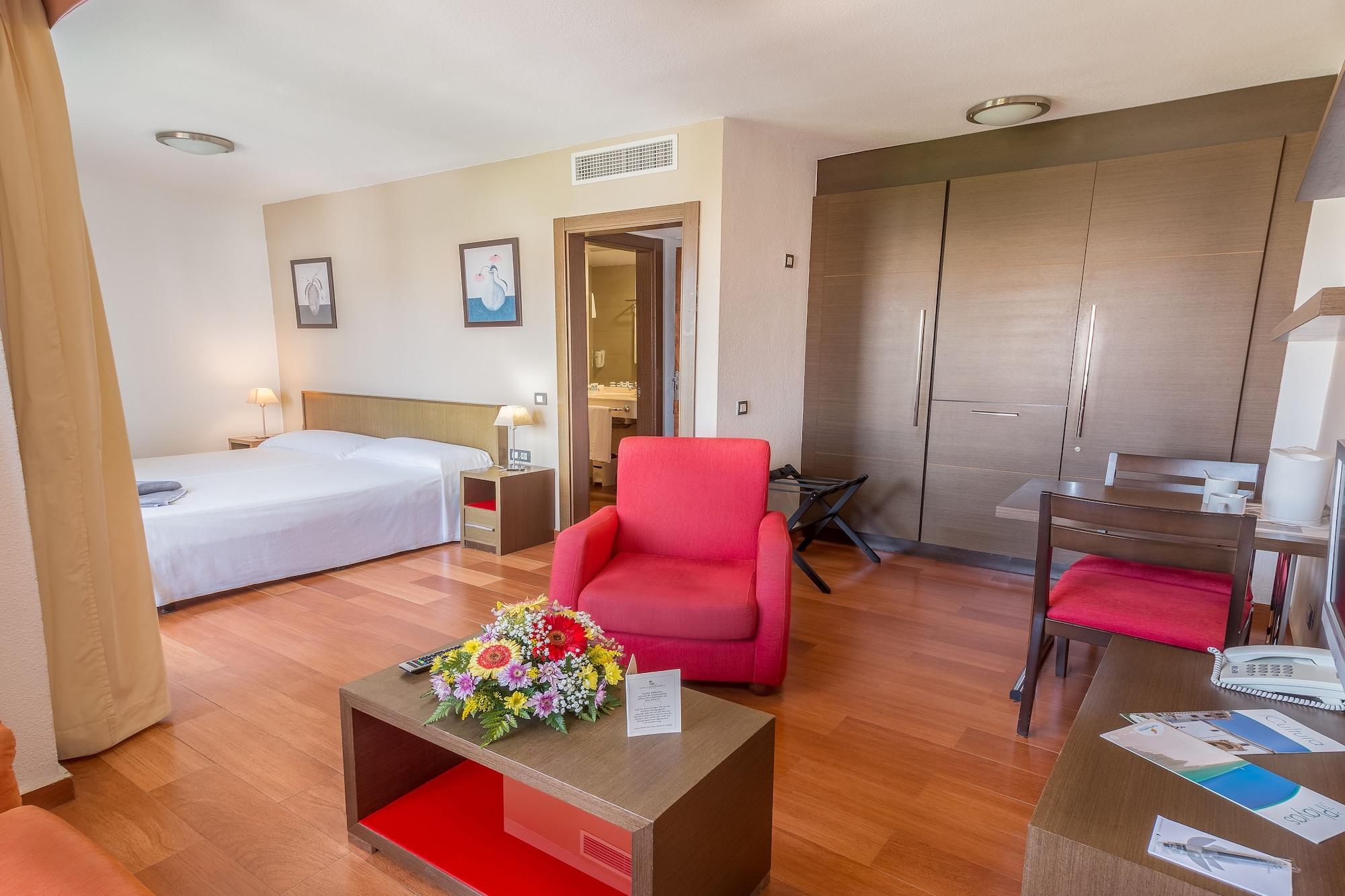Hotel Livvo Corralejo Beach Экстерьер фото