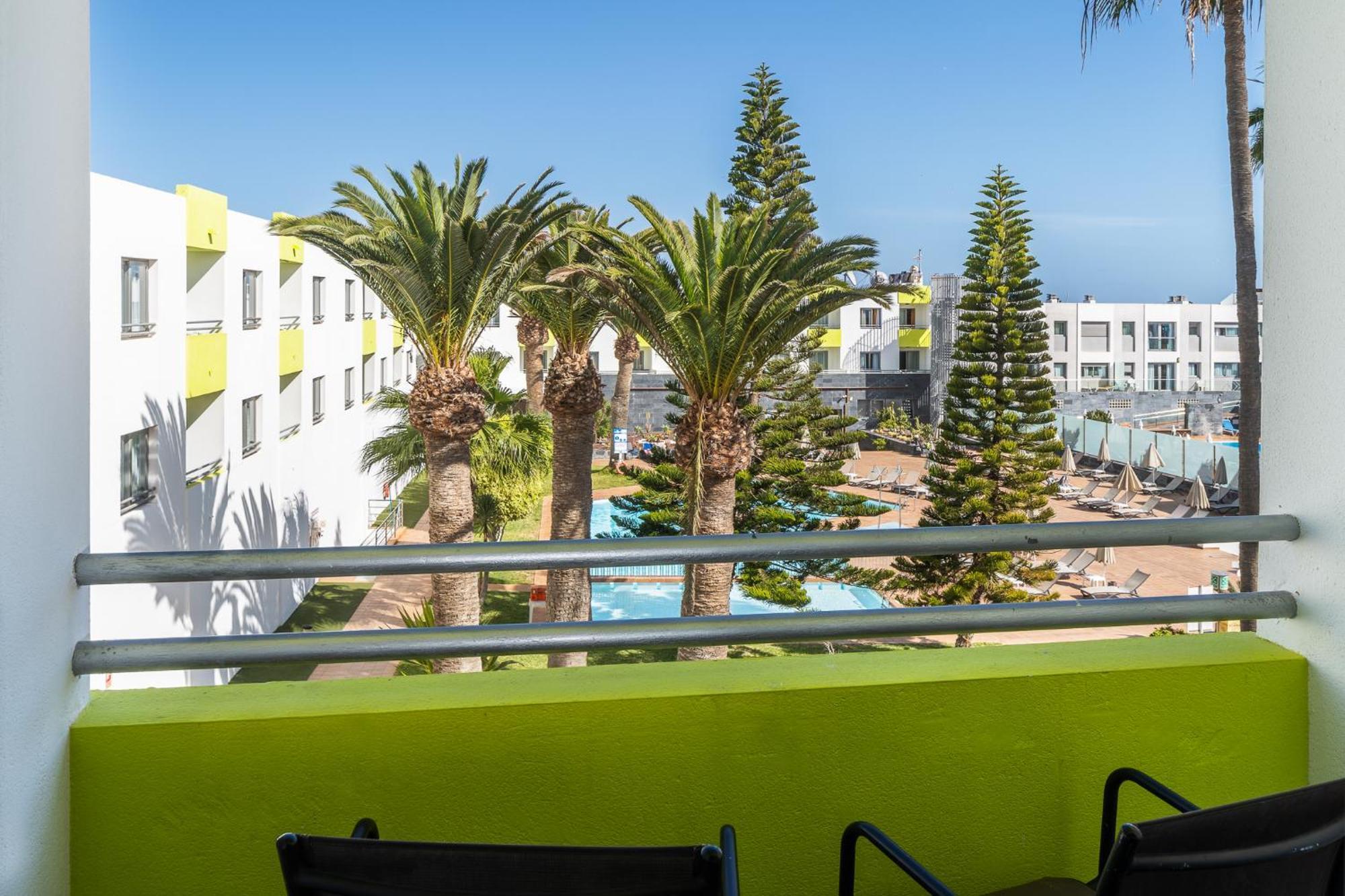 Hotel Livvo Corralejo Beach Экстерьер фото