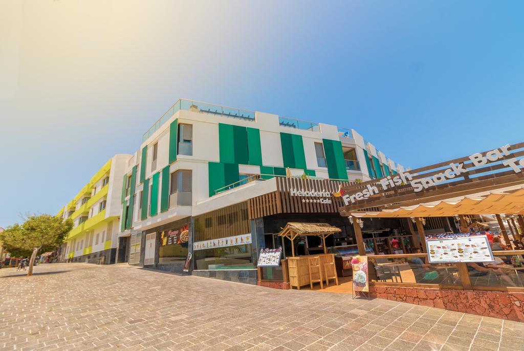 Hotel Livvo Corralejo Beach Экстерьер фото