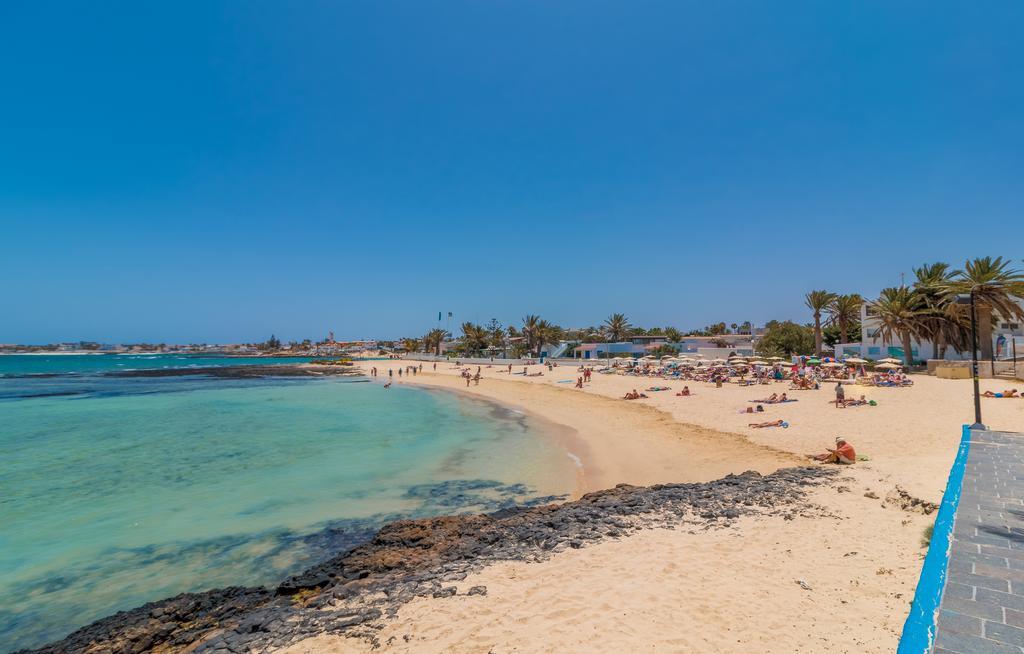 Hotel Livvo Corralejo Beach Экстерьер фото